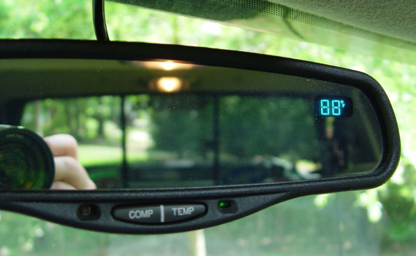 Auto-Dimming Mirror with Temperature and Compass